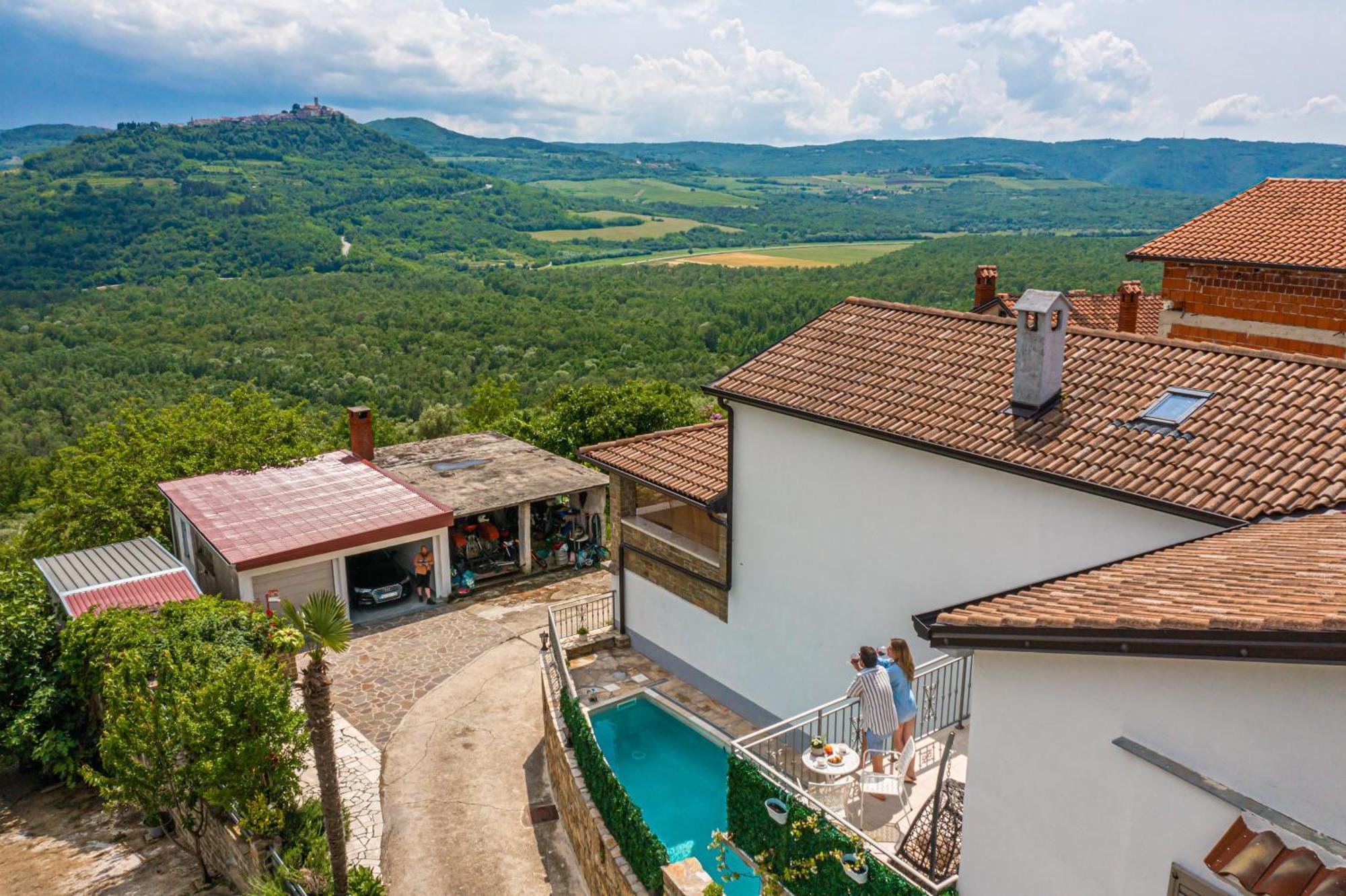 Holiday Home Belveder Motovun With Heated Pool Livade Exterior foto